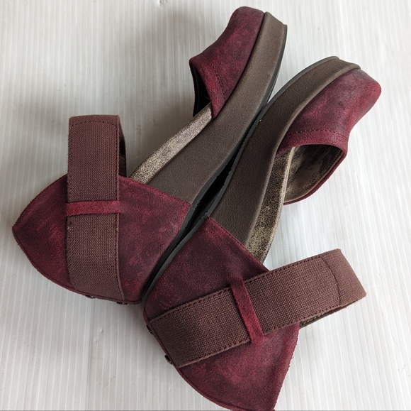 OTBT ‘Migrant’ Mary Jane style slip on platform strappy shoes - Picture 15 of 16